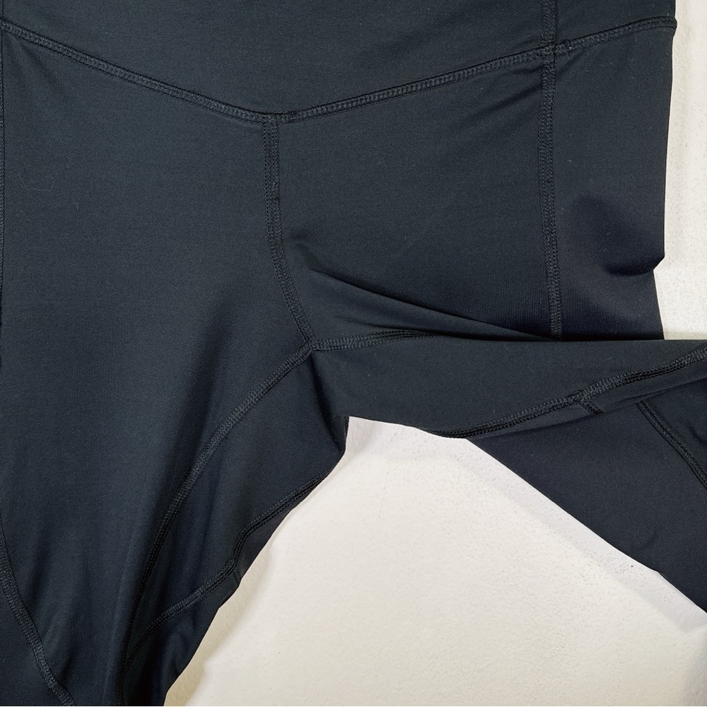 Lululemon Cropped Luxtreme Waist Mesh Pant - Picture 6 of 13